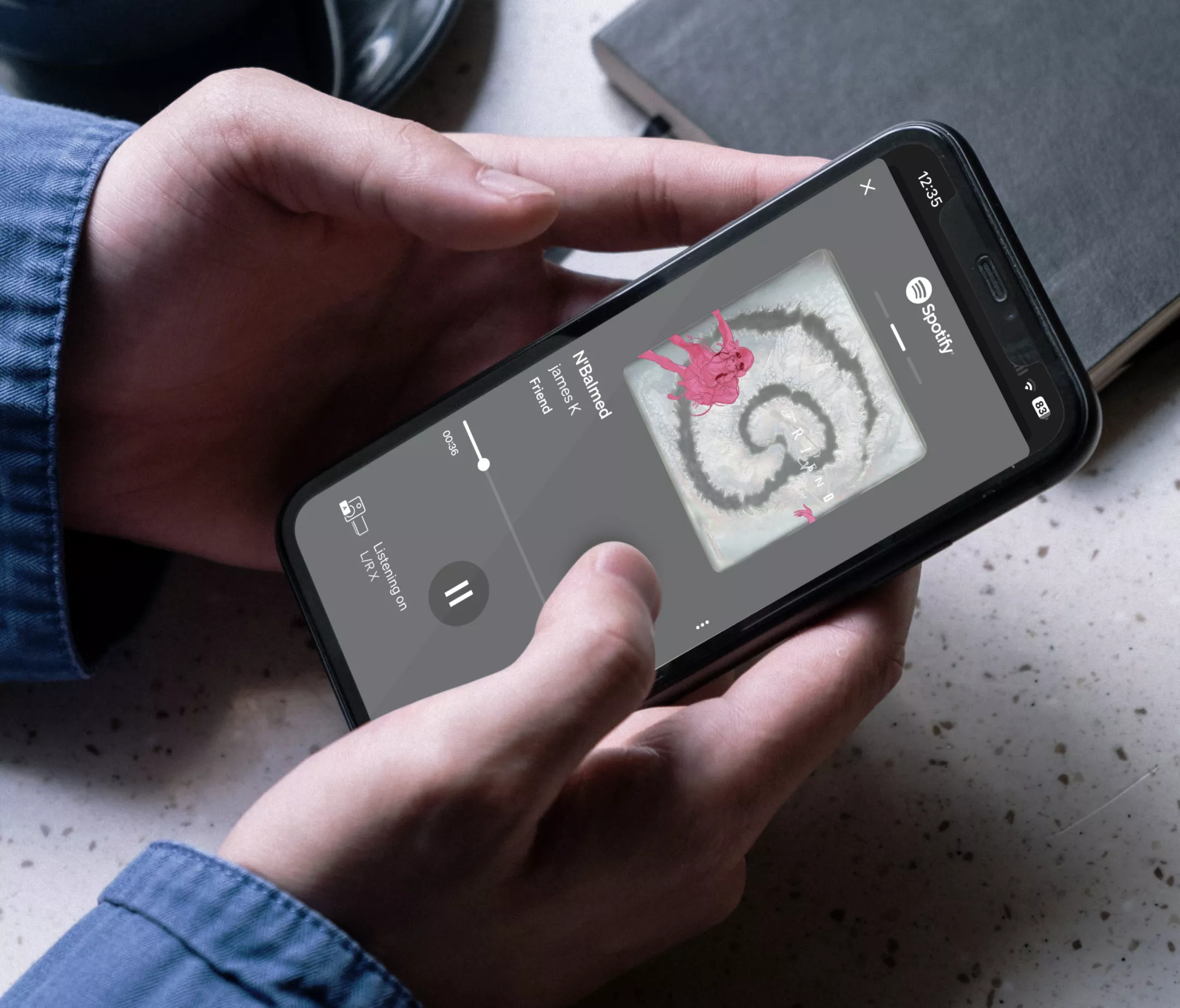 Cambridge Audio L/R M Bluetooth Streaming mit Smartphone