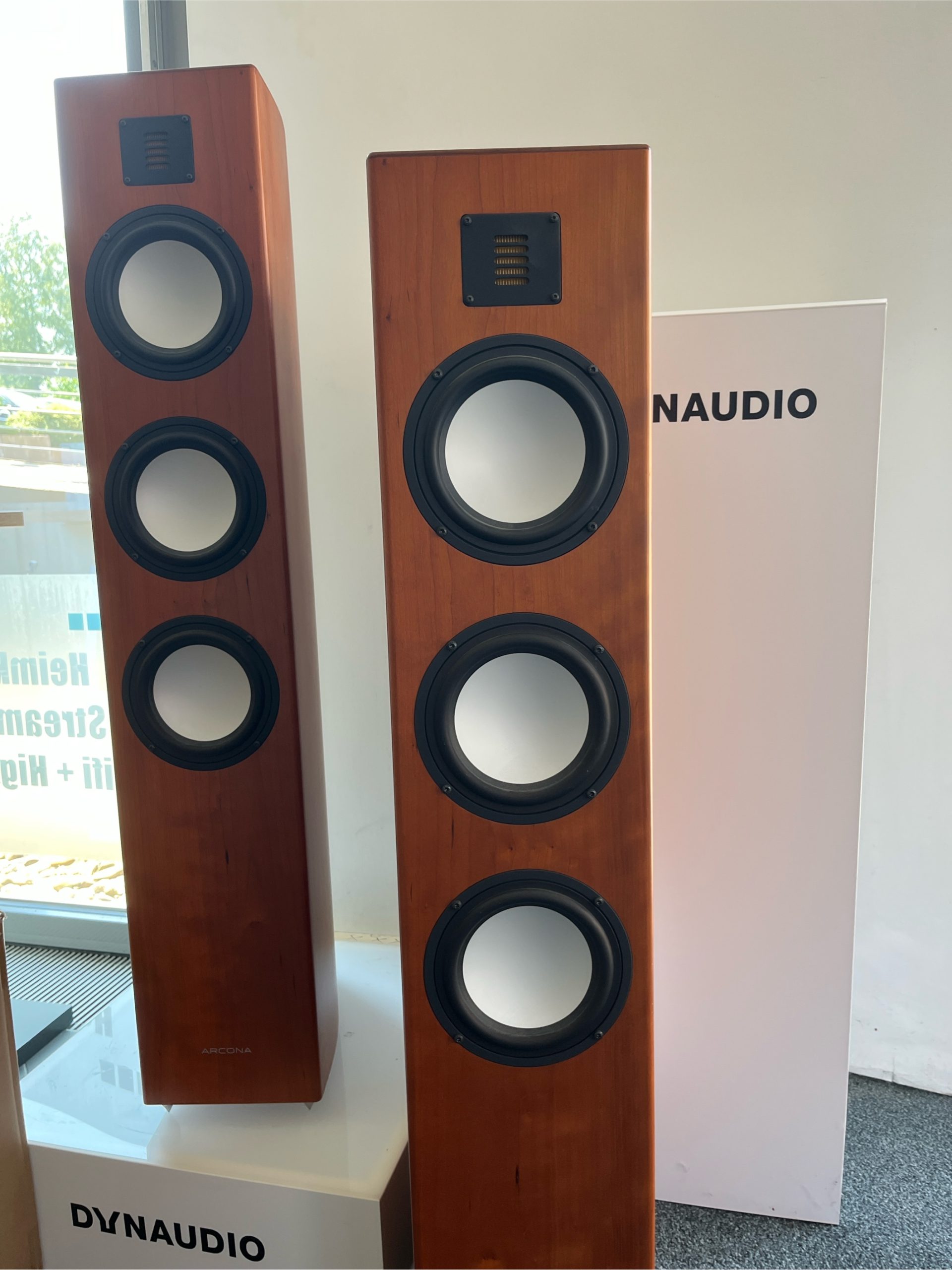Gauder Arcona 100 (MK I) in Kirsche (Paar) – Bild 2